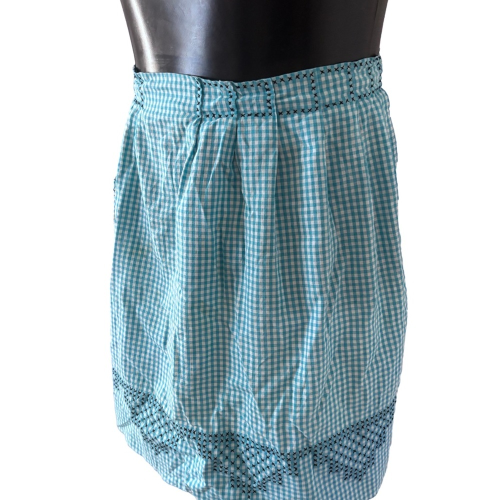Vintage Cross stitched Apron – Blue Gingham - Picture 5 of 6